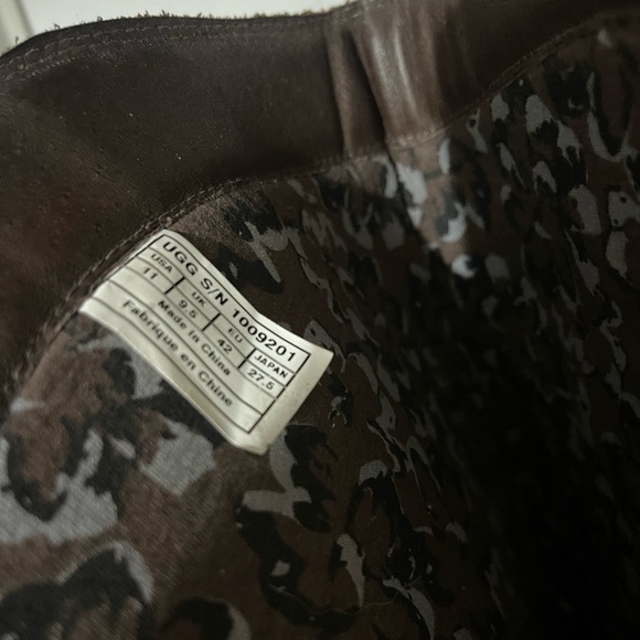 UGG “Seldon” Knee high Riding boots chunky boots. One time use. Sz. 11. - Picture 7 of 11